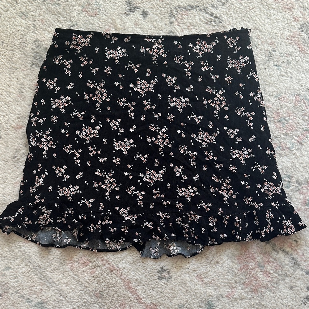 Abercrombie & Fitch Black Floral Mini Skirt